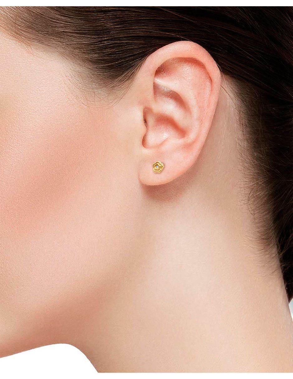 Broqueles de flor de oro amarillo 14 K con acabado brillante diamante 3