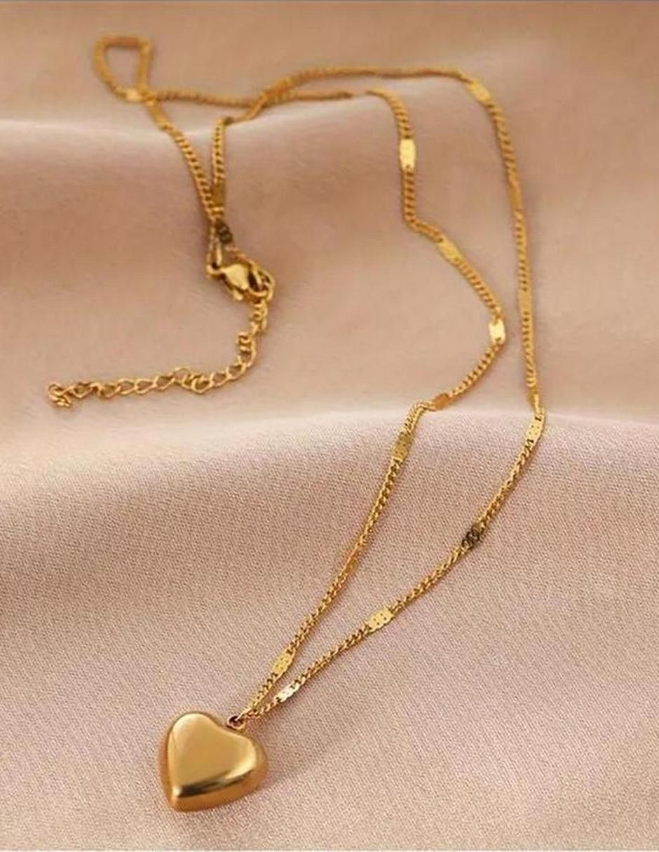 Collar con dije corazón 2